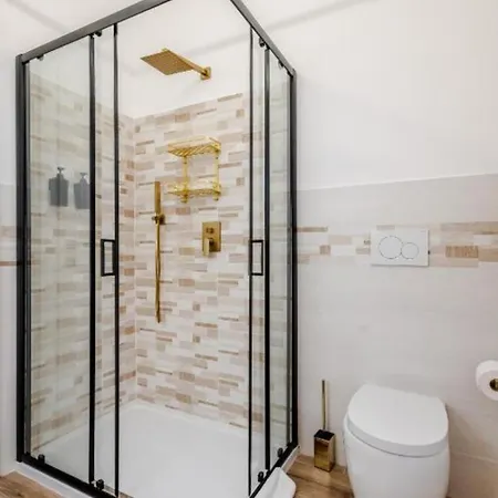 Zara Apartman *